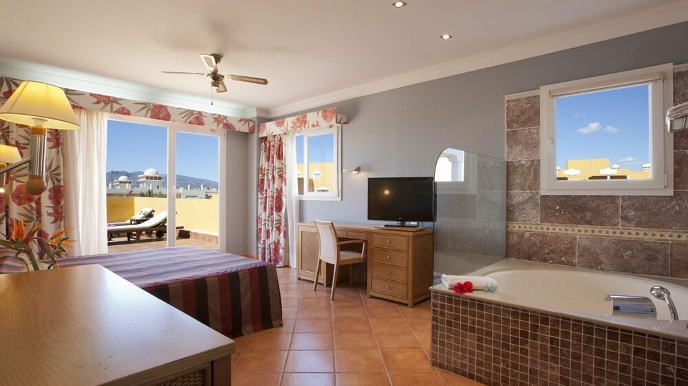 Hotel Playazimbali à Vera Extérieur photo