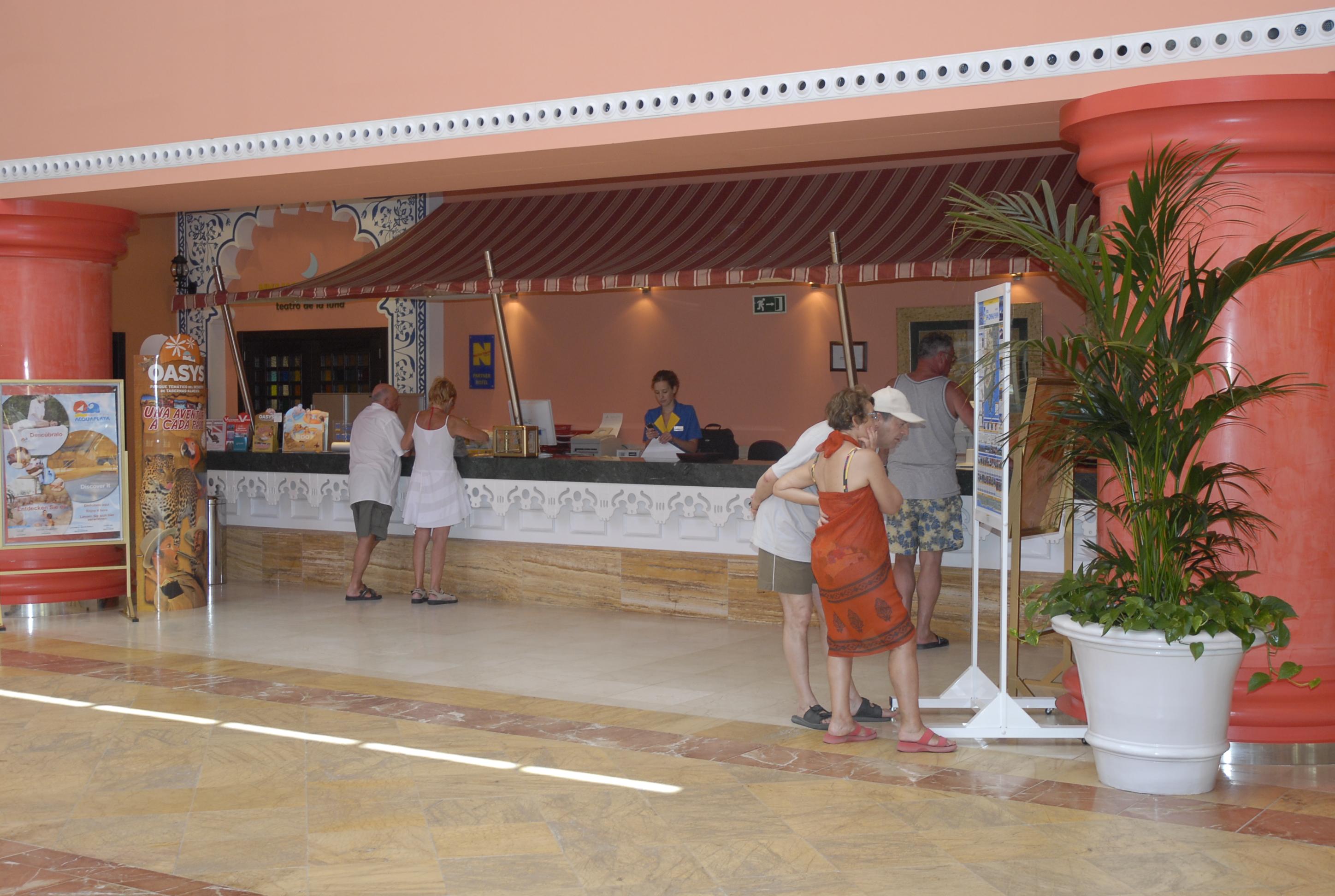 Hotel Playazimbali à Vera Extérieur photo