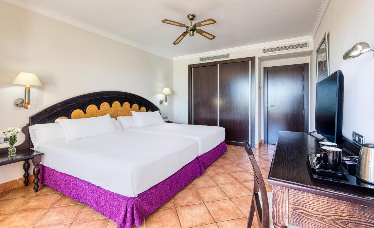Hotel Playazimbali à Vera Extérieur photo