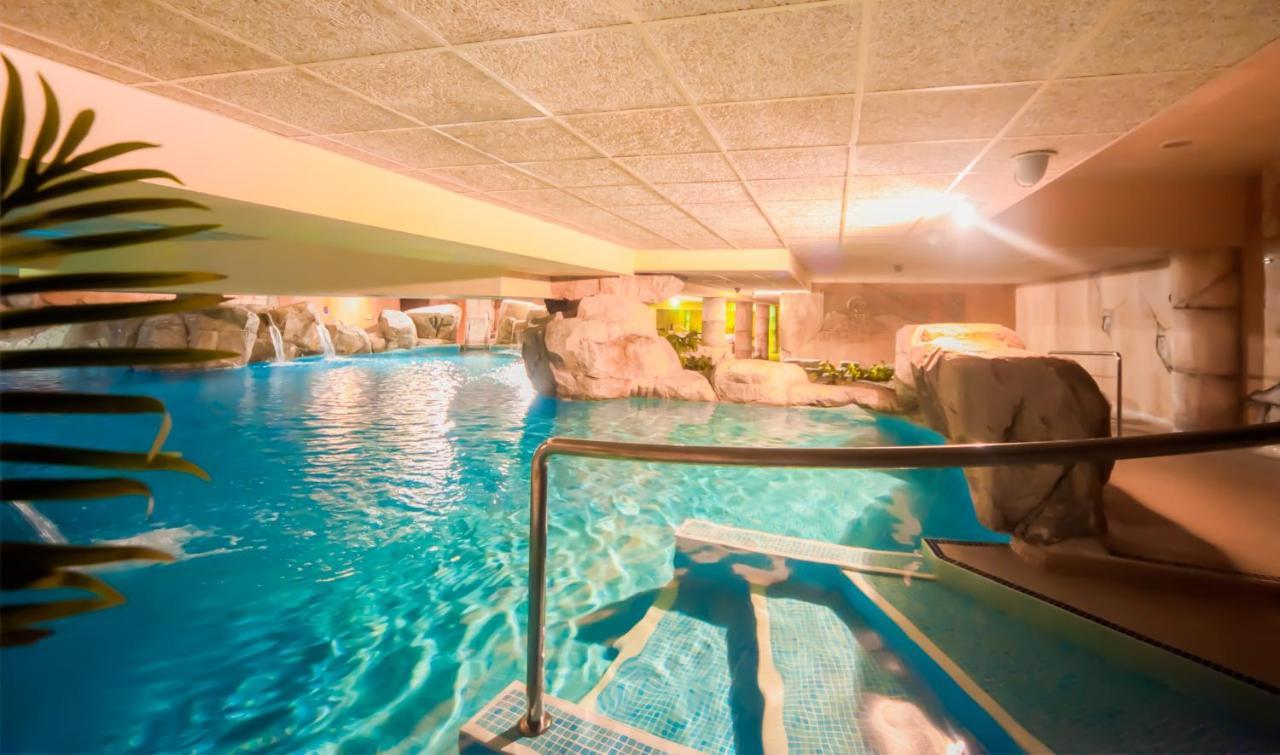 Hotel Playazimbali à Vera Extérieur photo