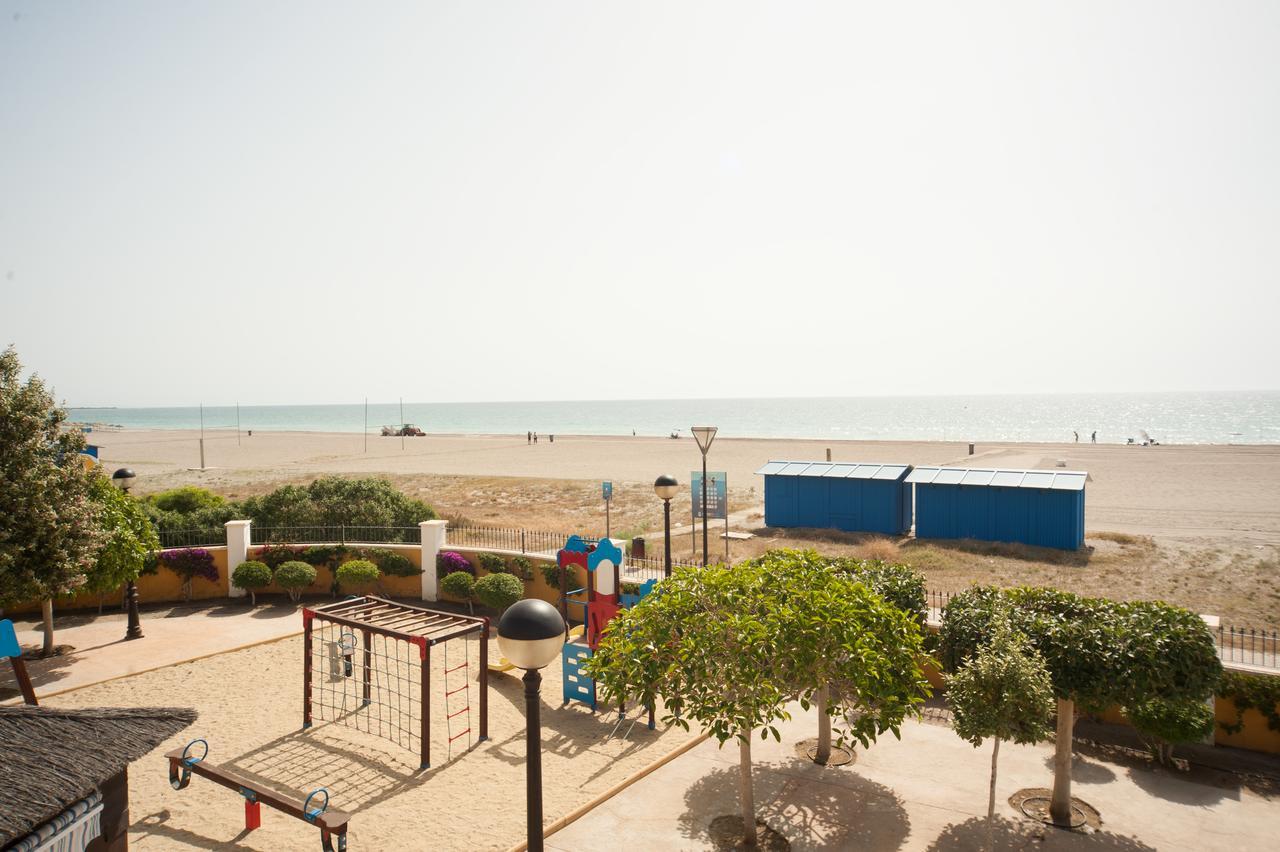 Hotel Playazimbali à Vera Extérieur photo